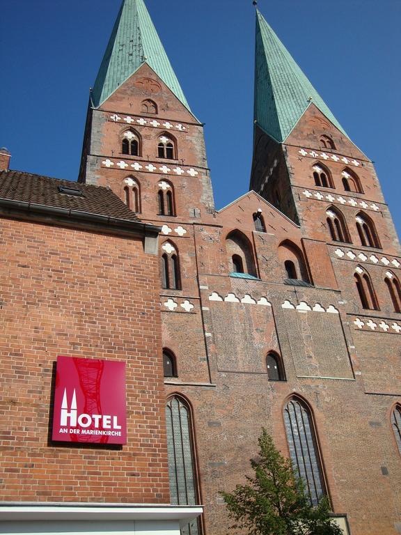 Hotel An Der Marienkirche Lübeck Buitenkant foto